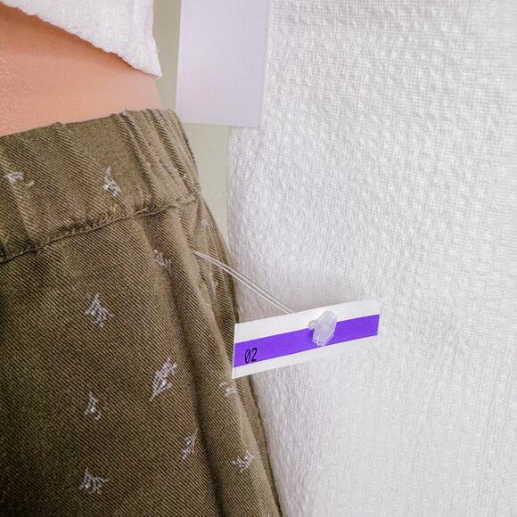 Melrose & Market Slit Pull On Ditsy Floral Prairie Maxi Skirt Olive Green XS NWT - Picture 11 of 12